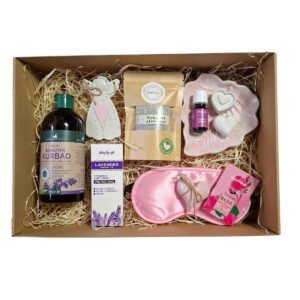 Levendulás alvássegítő wellness ajándékcsomag – alvómaszk, illóolaj és fürdőkoncentrátum